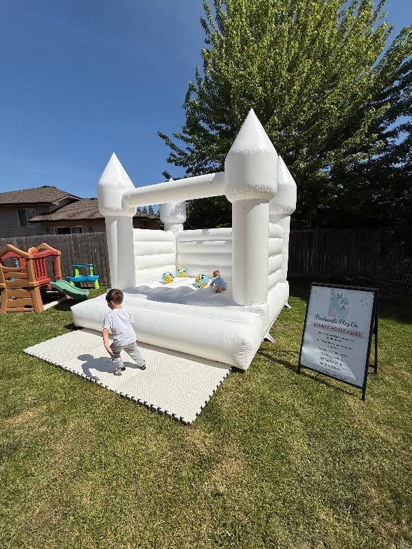 Panhandle Play Co. - Inflatable