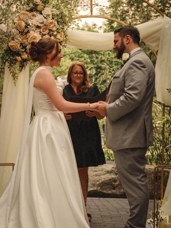 Hitched By Hunnee - photo 2