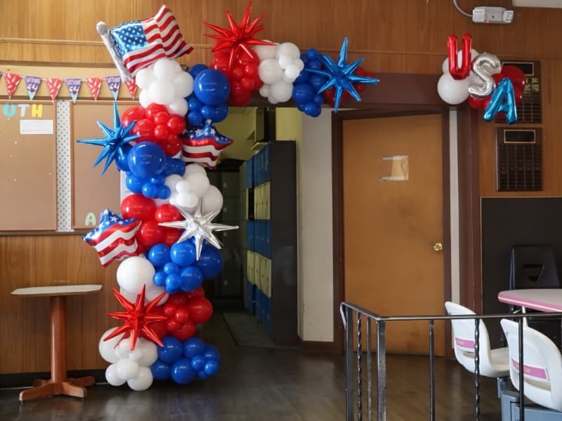 Twisted and Tied Balloon Design LLC - photo 2