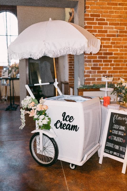 Stella’s Ice Cream - Dessert in Nampa