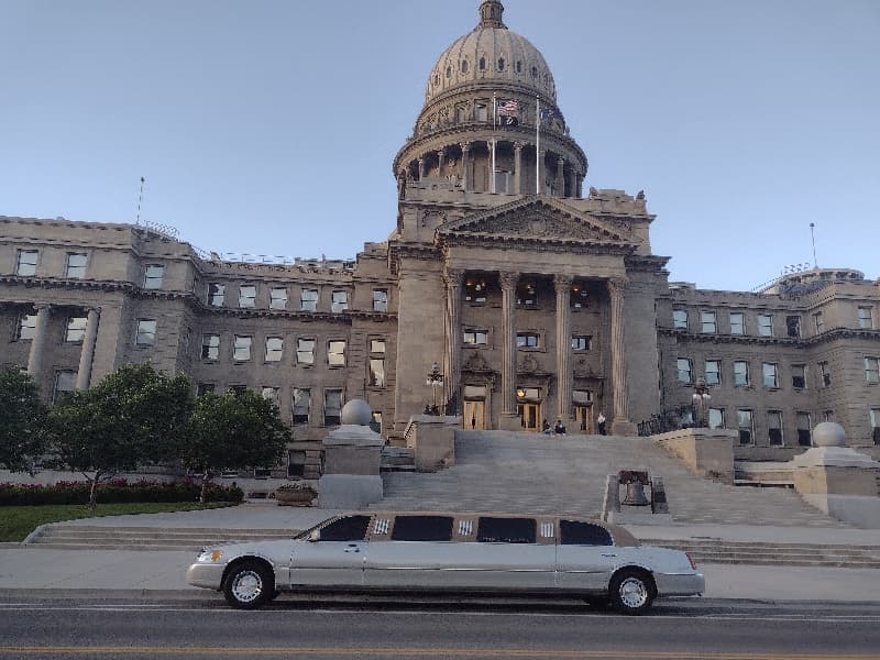 Majestic Limo - photo 2