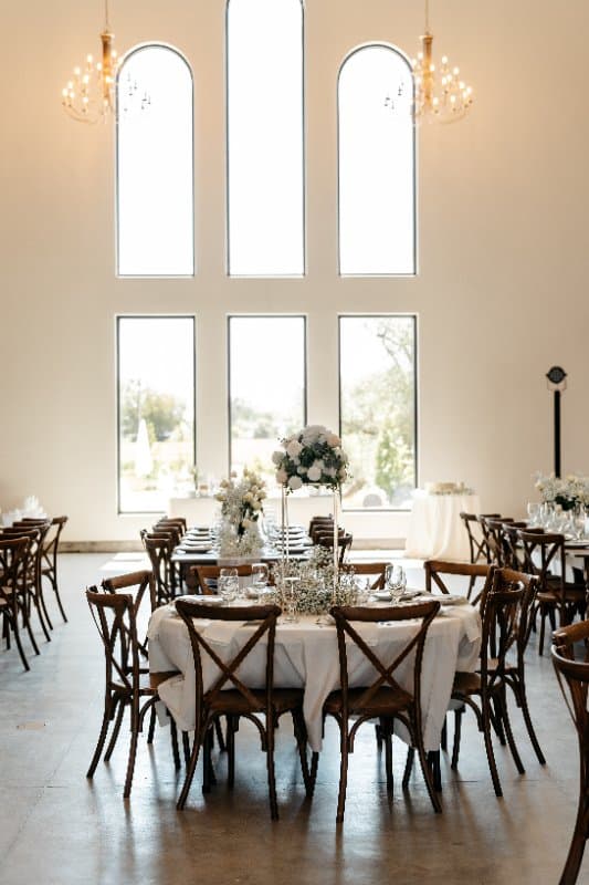 Rustic Daisy Barn