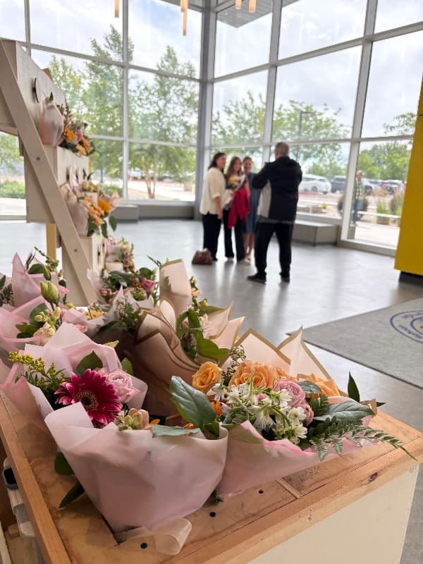The Flower Cart - photo 2