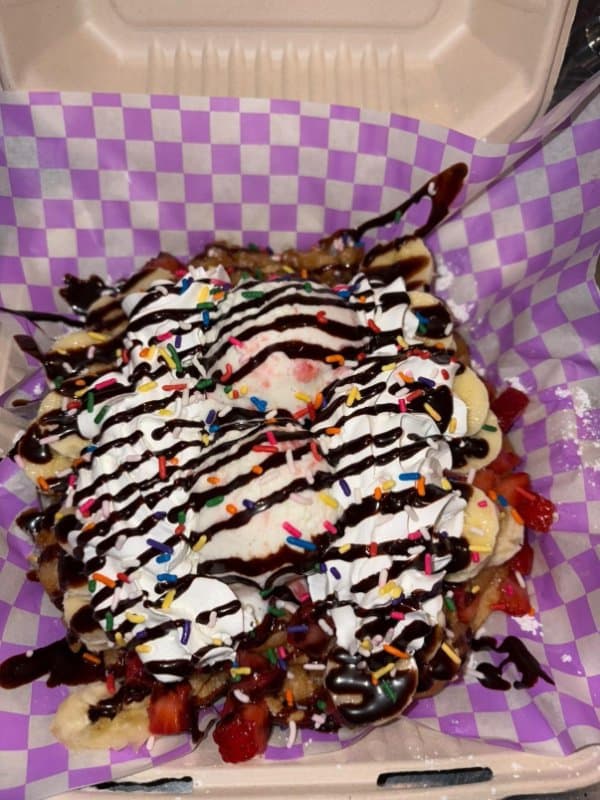 Salinas Yummy Treats - photo 2