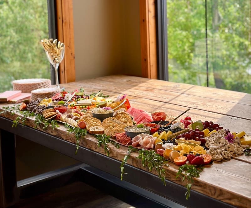 Yumms Charcuterie - photo 2