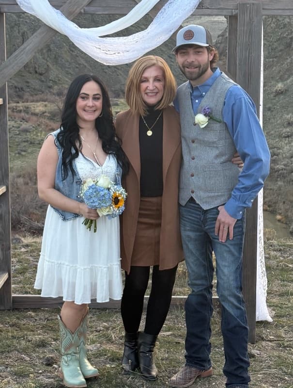 Wedding Officiant Pauline Downey - photo 2