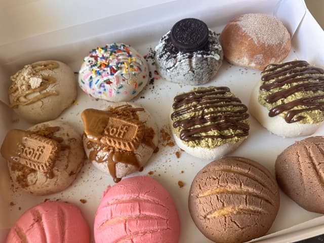 Blessed Sweets - photo 2