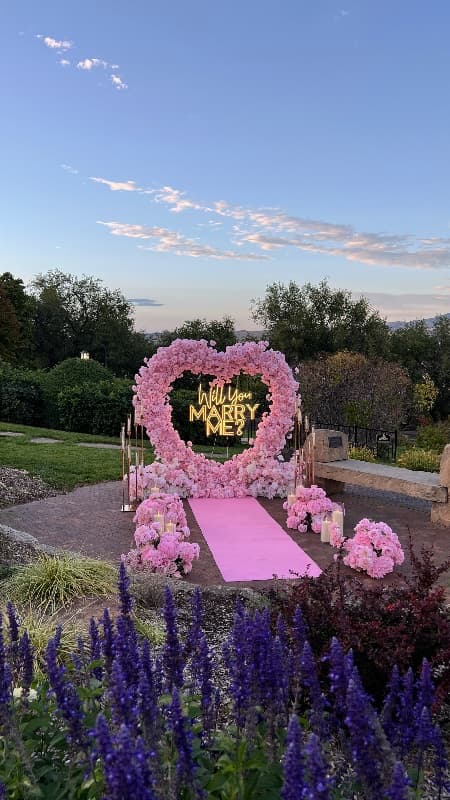 Wood Floral Rentals - Rental company in Meridian